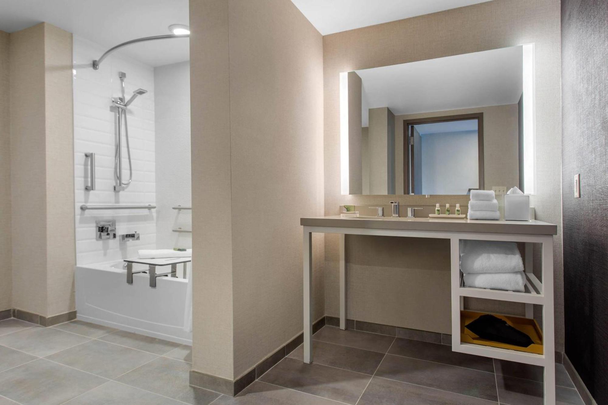 Cambria Hotel Downtown Asheville Extérieur photo